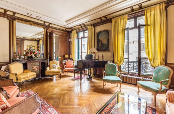 Наполненная шармом квартира в Париже с пятью спальнями