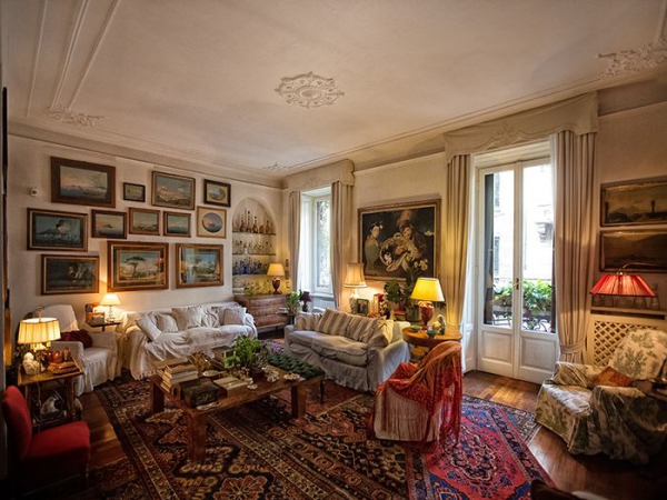 Двуспаленные апартаменты в Милане в классическом итальянском стиле