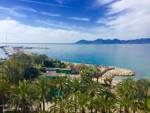 Spacious two bedroom apartment in Cannes
