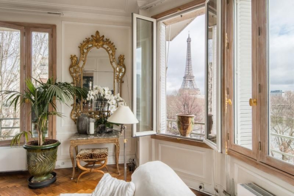 Элегантная квартира в Париже с незабываемыми видами