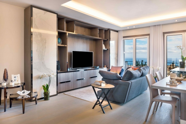 Роскошно отреставрированные трехспаленные апартаменты в Монако