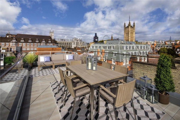 Новая квартира-пентхаус в Лондоне, которая занимает весь верхний уровень престижной резиденции