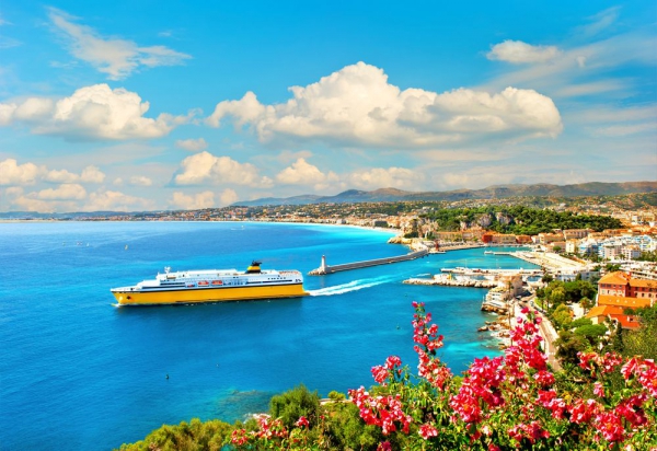  Real estate in Nice: the pearl of the Côte d'Azur